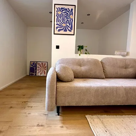 Апартаменты New - - Hauptbahnhof - 4 Guests Аугсбург