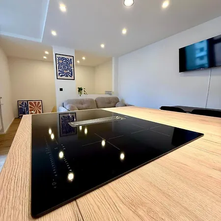 Апартаменты New - - Hauptbahnhof - 4 Guests Аугсбург