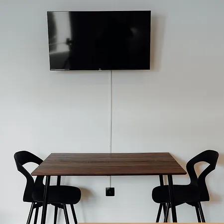 New - - Hauptbahnhof - 4 Guests Аугсбург