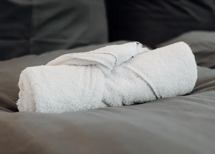 New - - Hauptbahnhof - 4 Guests Apartment Augsburg